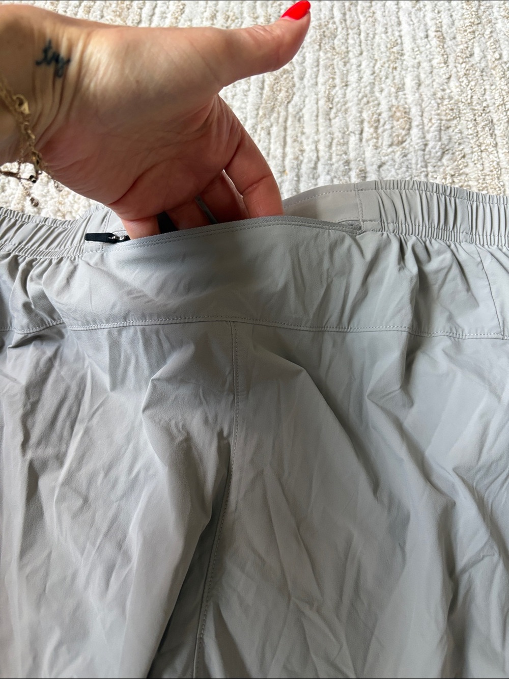 ibex Womens Springbok Shorts in Heather Gray size L - Picture 6 of 7